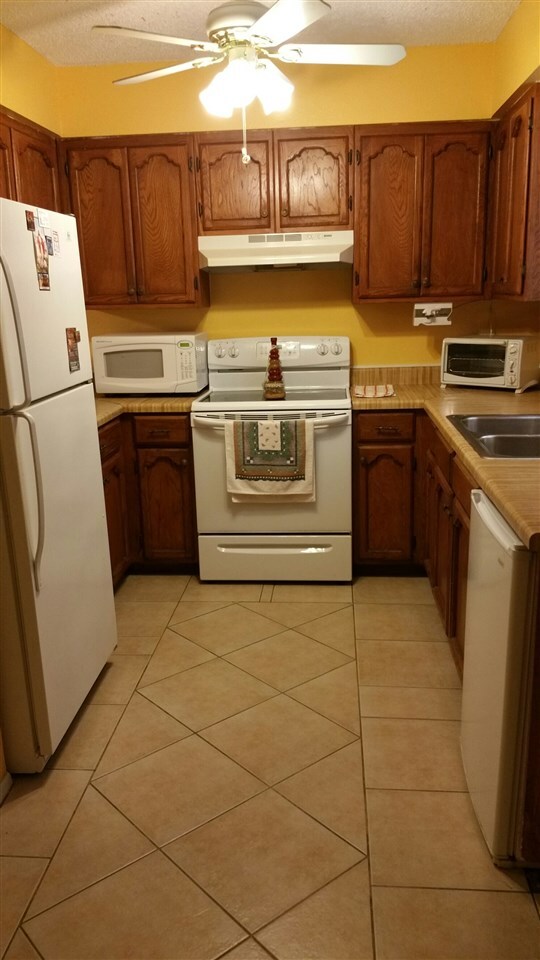 5318 Cypress Dr, Laredo, TX 78041 - photo 3