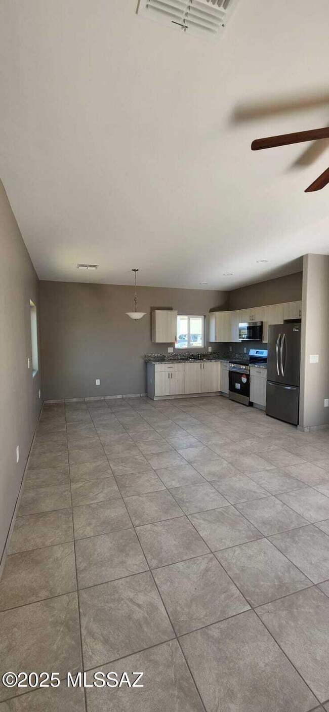 237 E 25th St unit 2, Tucson, AZ 85713 - photo 3