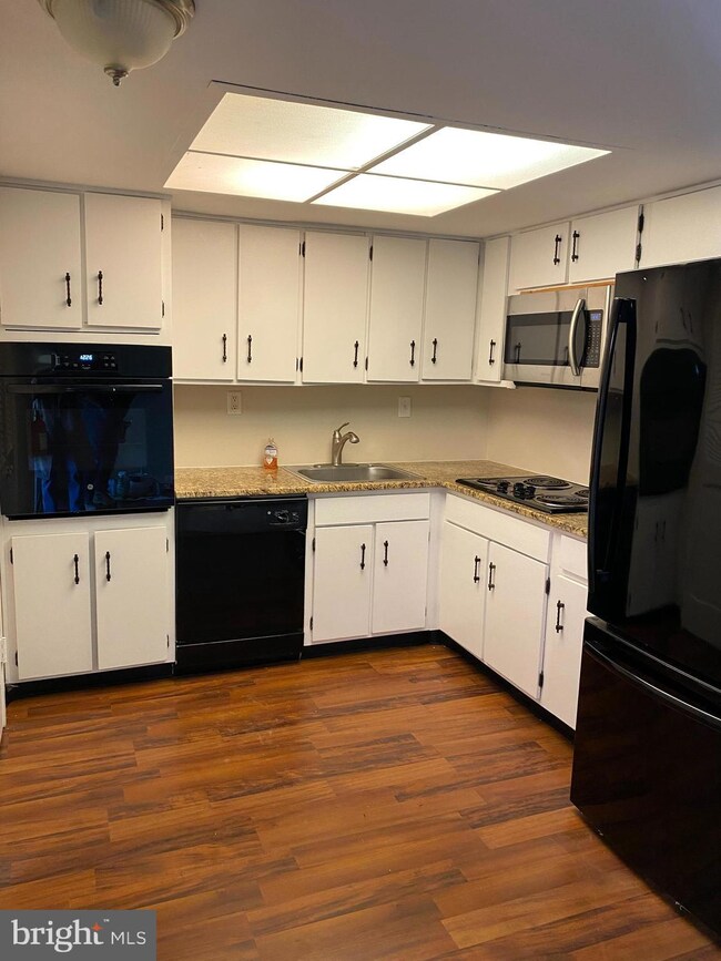 38 Rockland Dr, Willingboro, NJ 08046 - photo 4