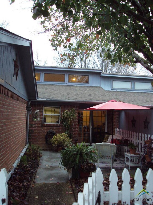 2406 Riviera Dr, Tyler, TX 75707 - photo 3