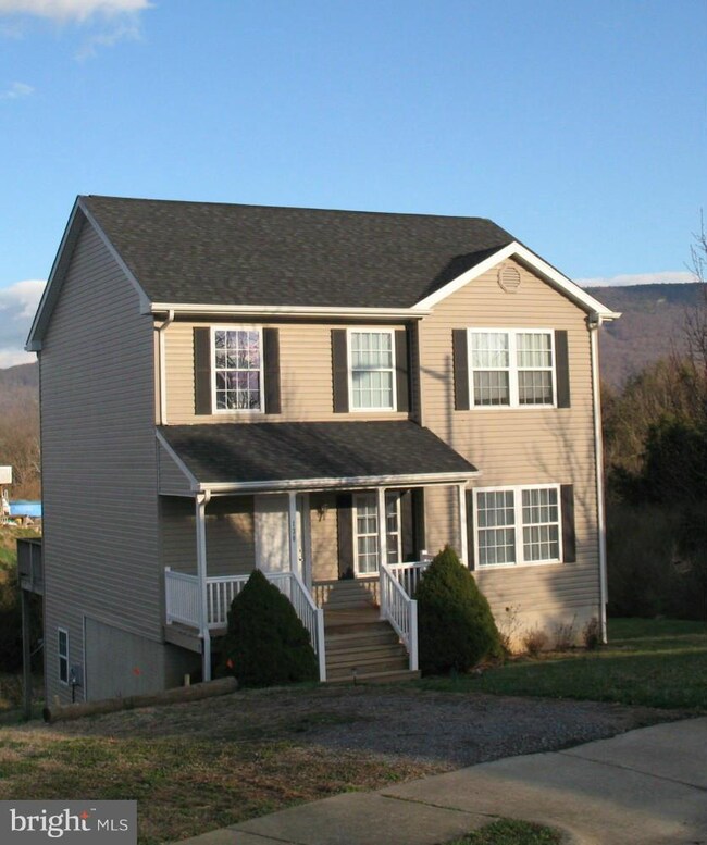 130 Sun Beau Ct, New Market, VA 22844 - photo 2