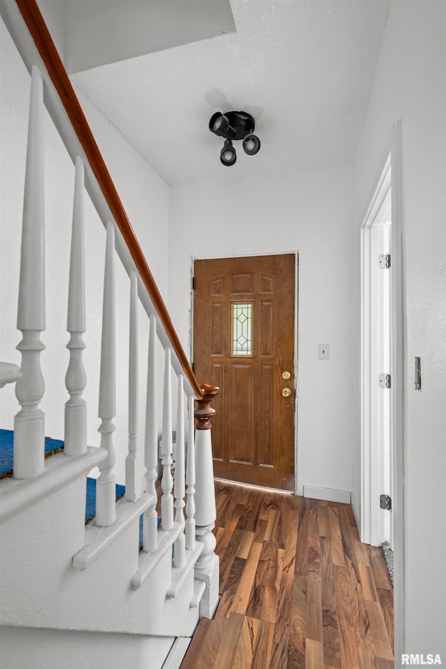 1312 Farnam St, Davenport, IA 52803 - photo 3