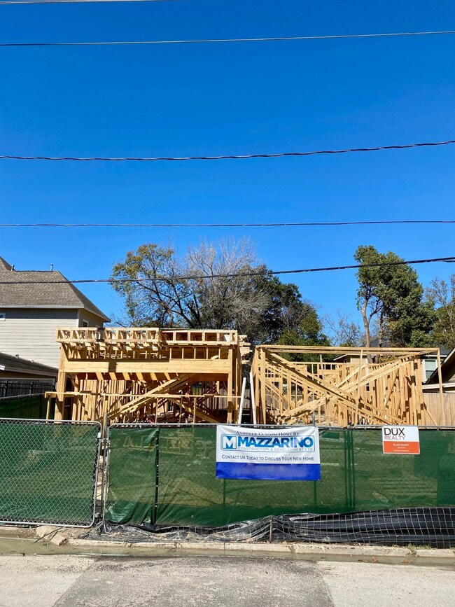 1616 Vermont St, Houston, TX 77006 - photo 2