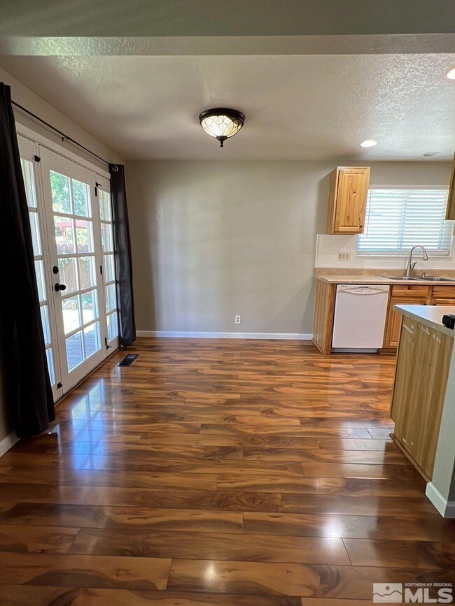 3082 Shari Way, Sparks, NV 89431 - photo 2