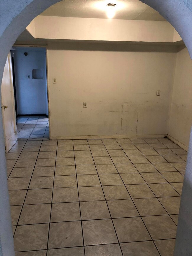 7546 Taxco Dr, El Paso, TX 79915 - photo 4