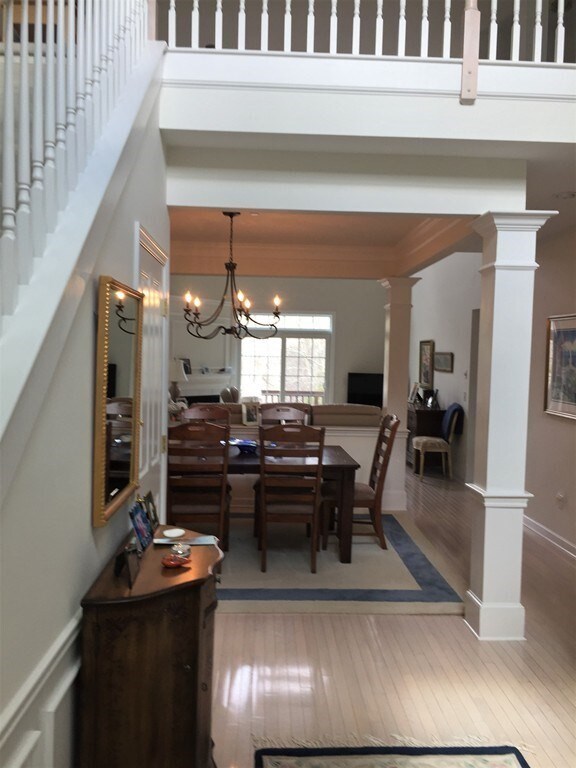 101 Willow Brook Dr, Wayland, MA 01778 - photo 4