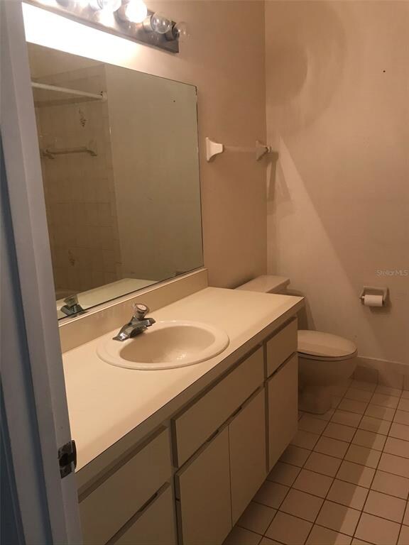 Upstairs Bathroom