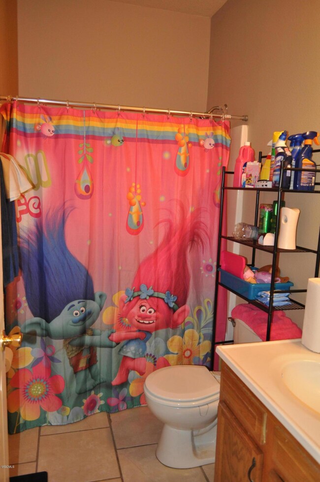 Unit A Full Bath