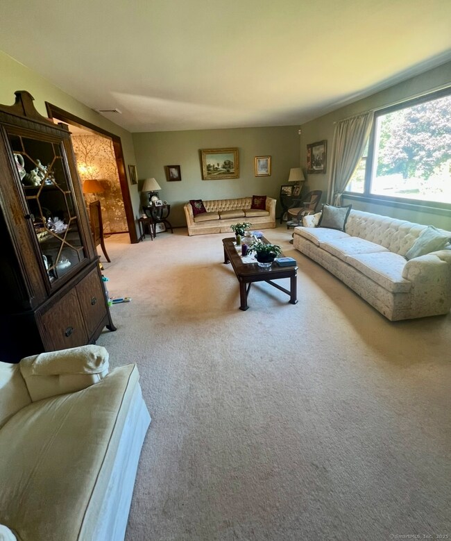 268 Fox Hill Rd, Wethersfield, CT 06109 - photo 4