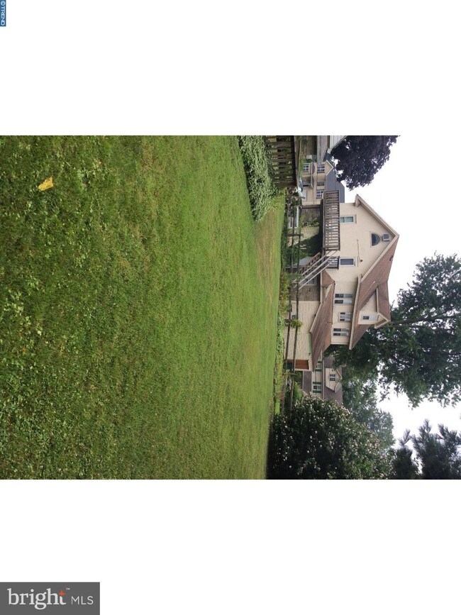 28 Alameda Rd unit 1ST FL, Broomall, PA 19008 - photo 6