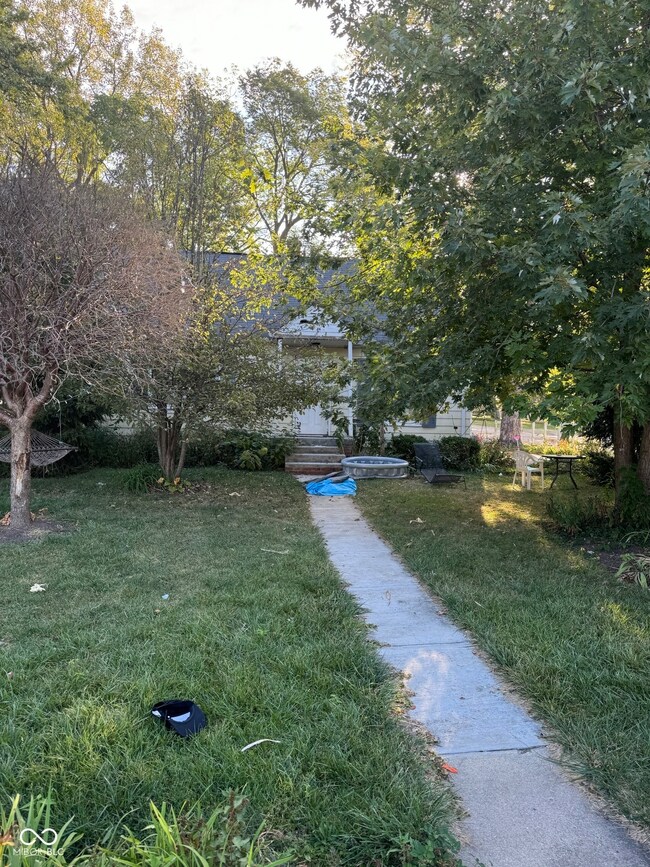 1701 N Bosart Ave, Indianapolis, IN 46218 - photo 2