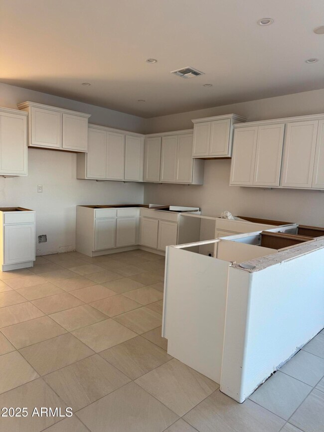 12571 N 299th Ln, Buckeye, AZ 85396 - photo 3