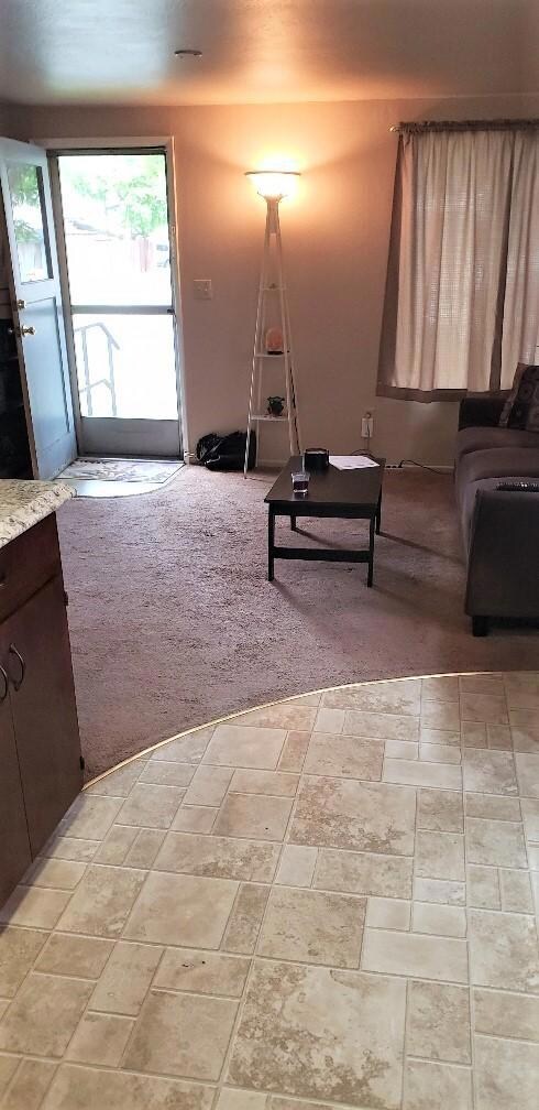 610 SE 10th St, Grants Pass, OR 97526 - photo 5