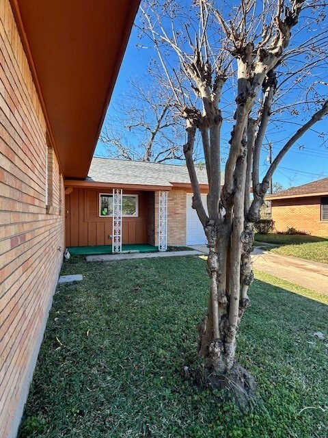 10321 Kelburn Dr, Houston, TX 77016 - photo 4