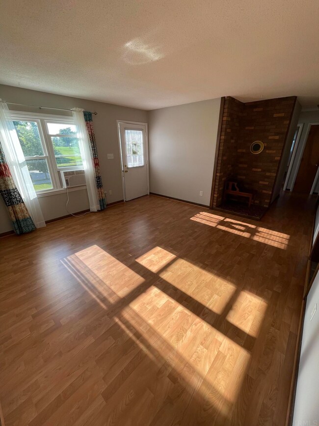 2103 Chochtimar Trail, Fort Wayne, IN 46808 - photo 4