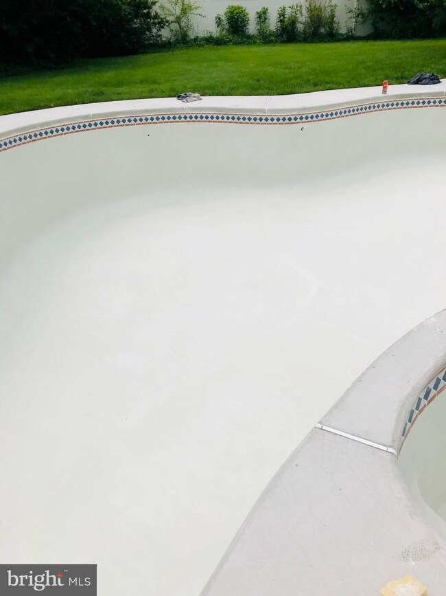 407 S Warwick Rd, Magnolia, NJ 08049 - photo 5