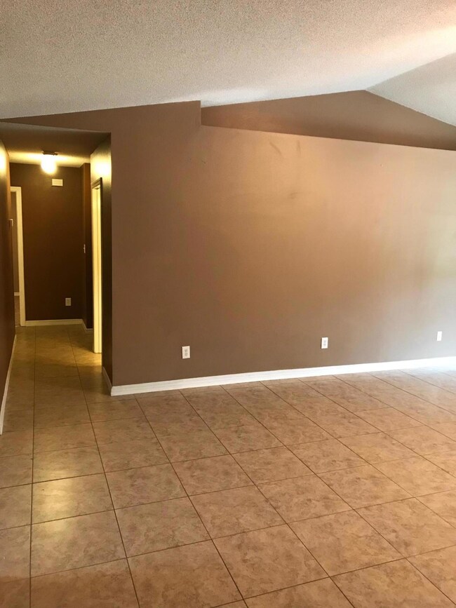 6952 Cotton Boll Ln Pic 6