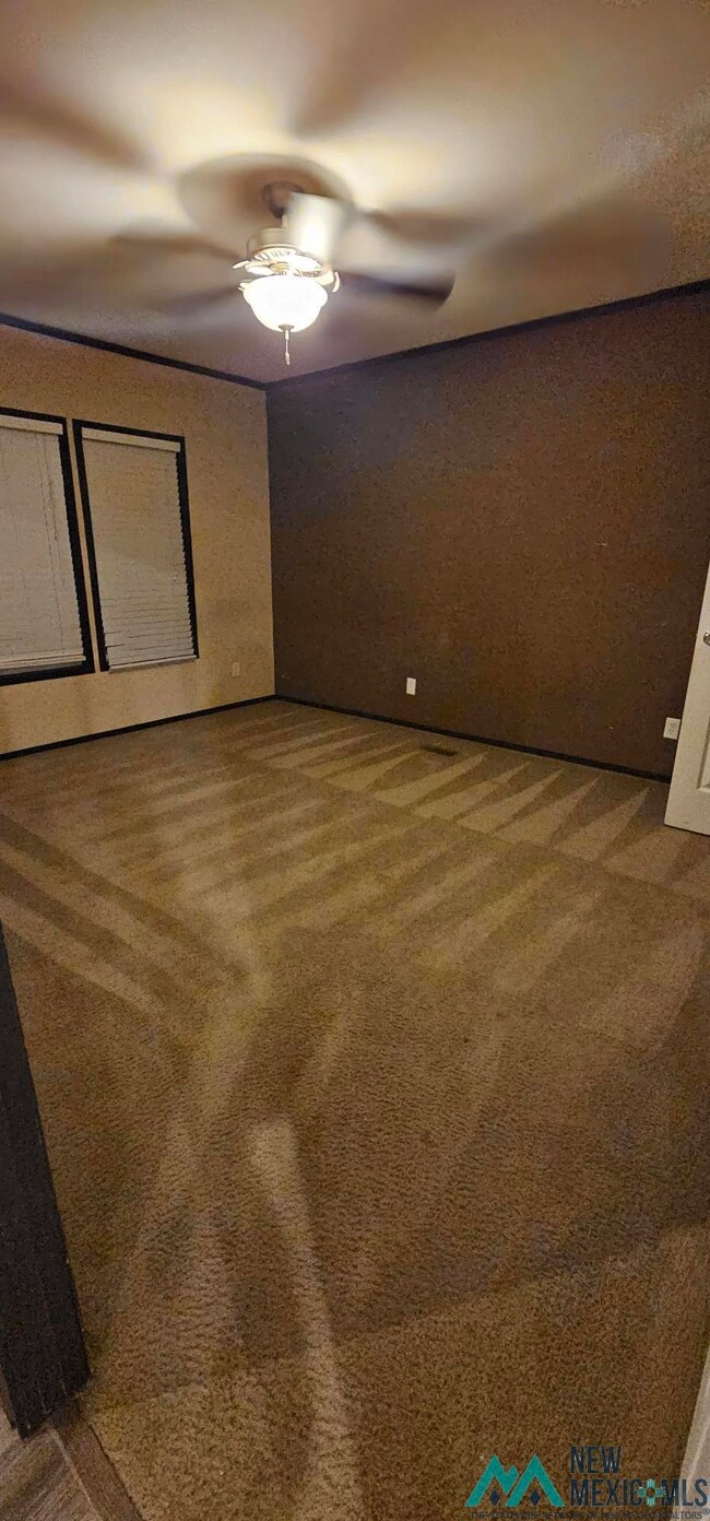 2109 Algerita St, Carlsbad, NM 88220 - photo 7