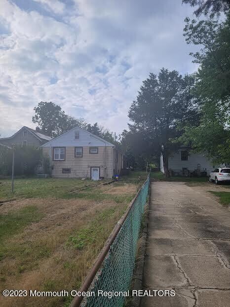 166 Tinton Ext Ave, Eatontown, NJ 07724 - photo 2