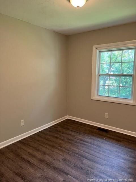 687 Wiltshire Rd, Fayetteville, NC 28314 - photo 4