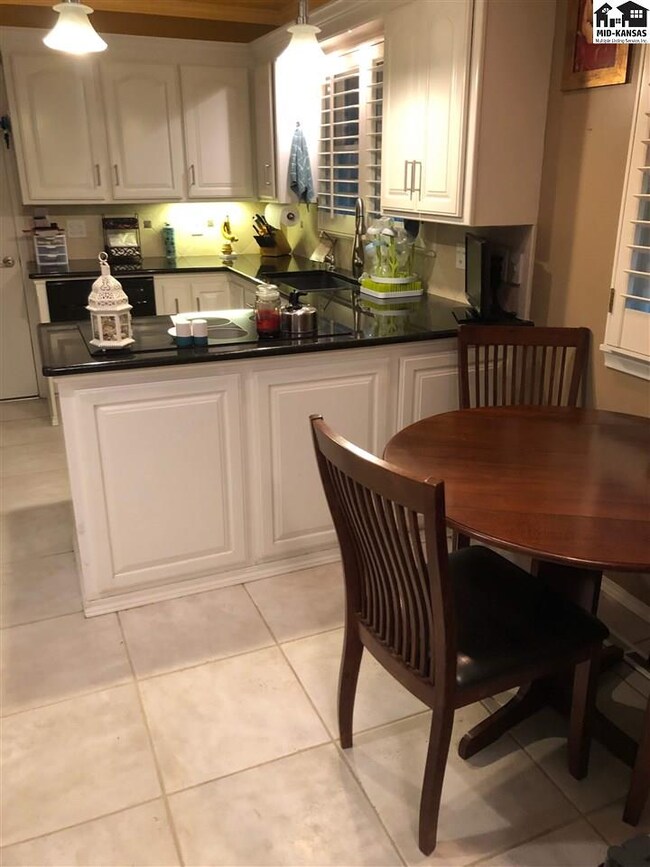 1108 Eastmoor Dr, McPherson, KS 67460 - photo 3