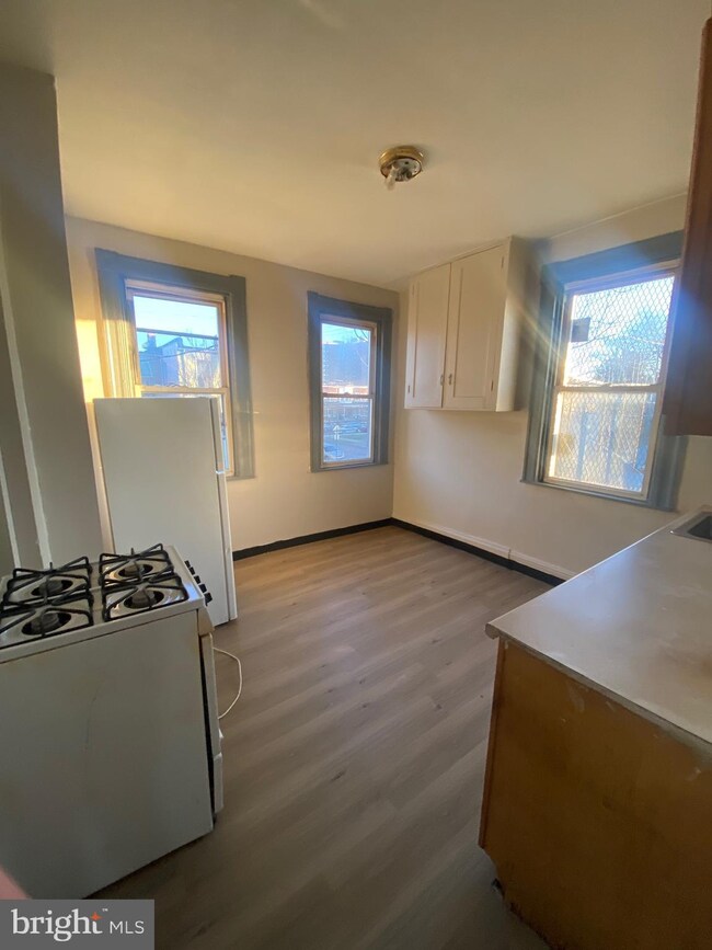 3004 Edmondson Ave unit 2, Baltimore, MD 21223 - photo 6