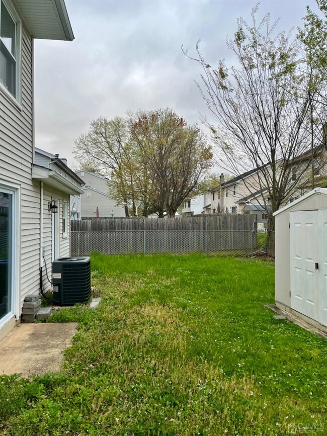 225 Woolworth Ave unit 227, South Plainfield, NJ 07080 - photo 3