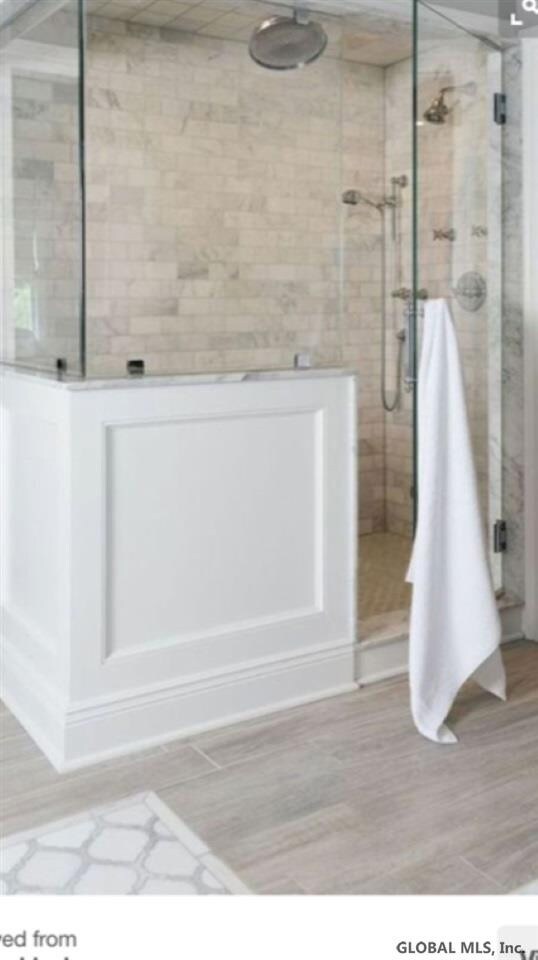 184 Spring St, Saratoga Springs, NY 12866 - photo 7