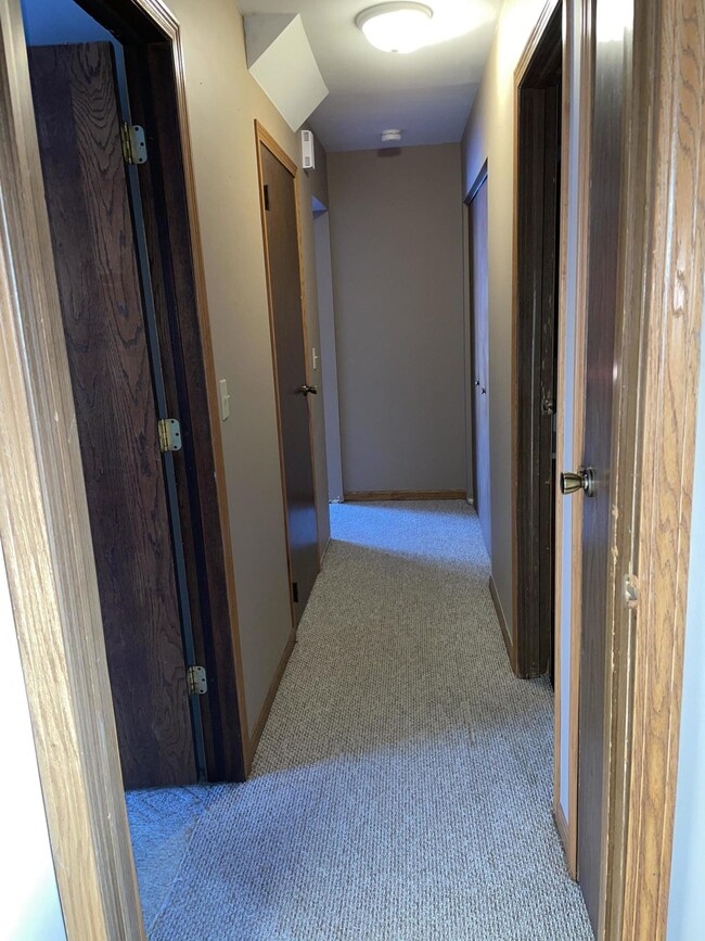 798 Coventry Green, Saint Marys, OH 45885 - photo 3