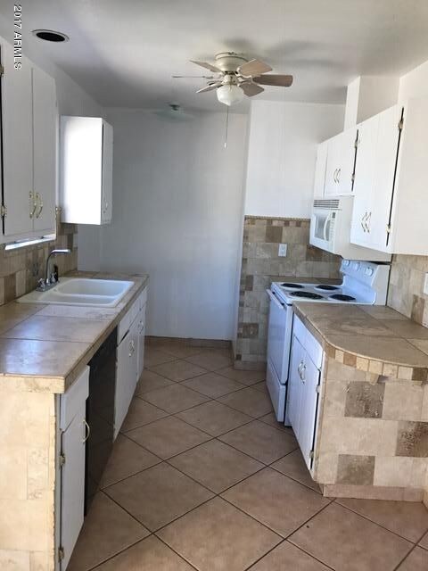 BARRY KITCHEN 2