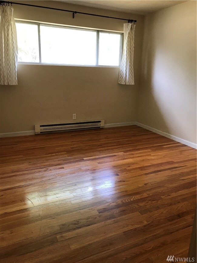 2631 Terry Ave, Longview, WA 98632 - photo 2