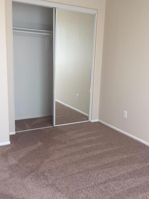 43844 Downstairs Bedroom