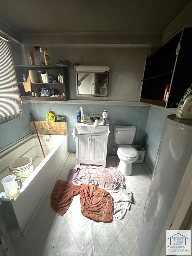 743 Blue Knob Rd, Martinsville, VA 24112 - photo 5