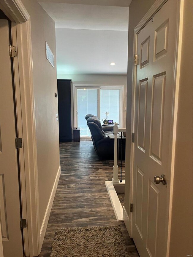 109 Giofre Ave, Maryville, IL 62062 - photo 5