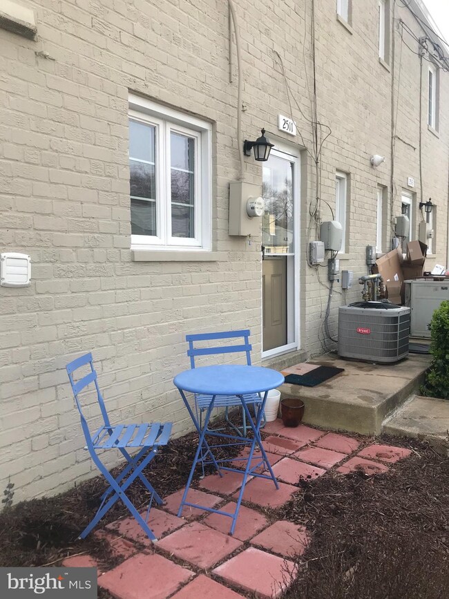 2511 Holman Ave, Silver Spring, MD 20910 - photo 4