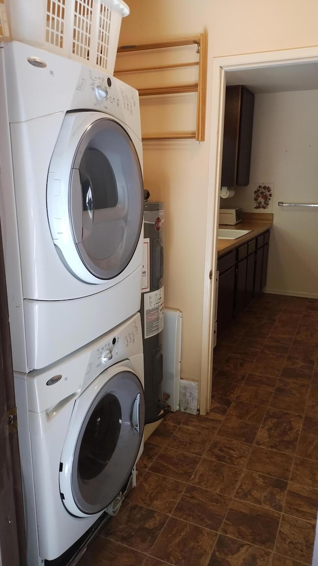 4-Entering cabin through utility room
