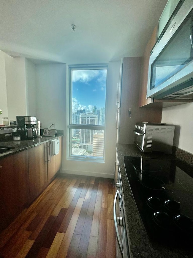 KITCHEN VIEW