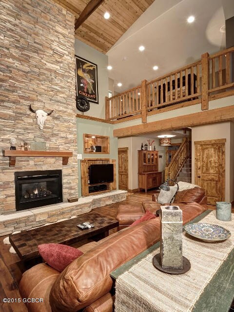 living room 3