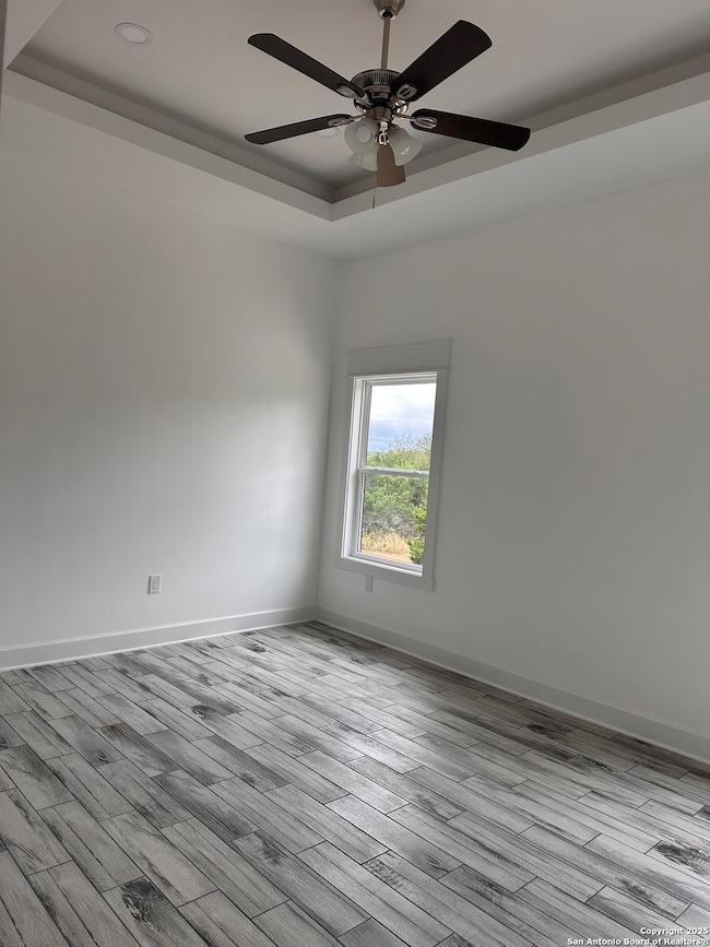 418 Alvin Dr, Kerrville, TX 78028 - photo 2