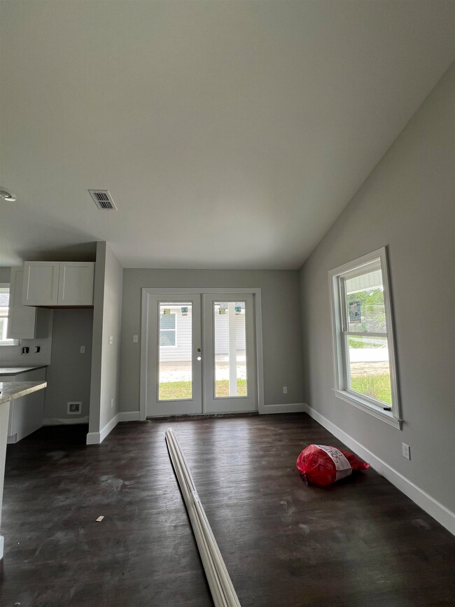 17 Sudai St, Crawfordville, FL 32327 - photo 2