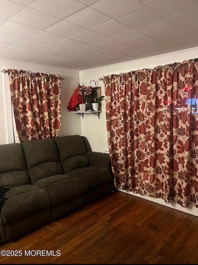 2wallstreetlivingroom