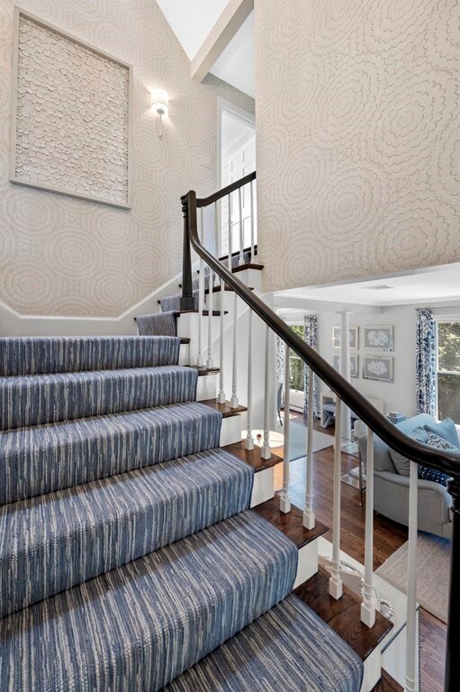 5 Fox Run Ln, Marblehead, MA 01945 - photo 5