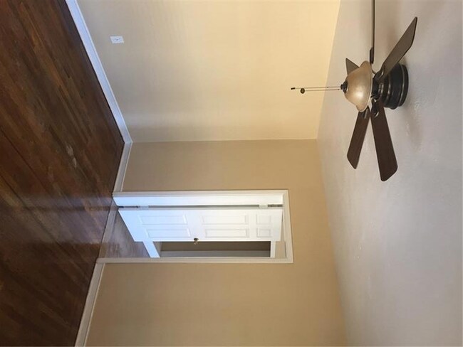 2524 Mckinley Ave, El Paso, TX 79930 - photo 3