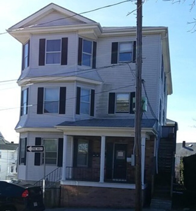 81 Bedard St, Fall River, MA 02723 - photo 3