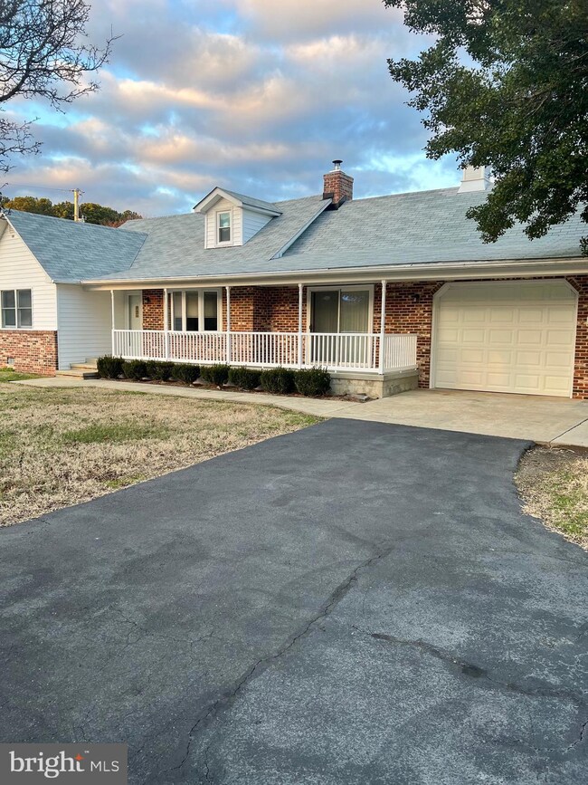 17750 Piney Point Rd, Piney Point, MD 20674 - photo 3