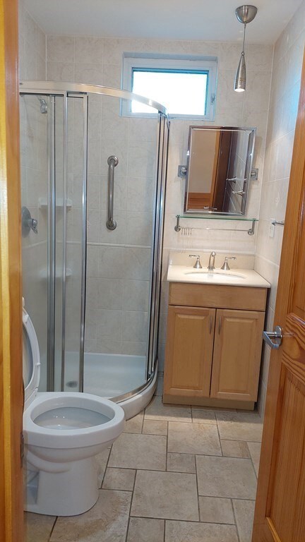 68 Walker St unit 68, Quincy, MA 02171 - photo 4