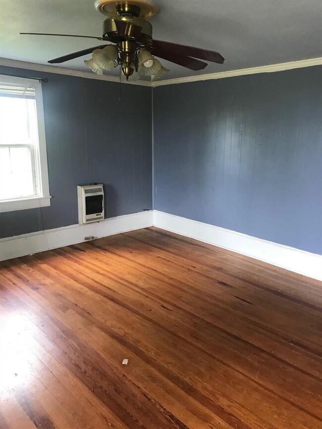 12313 Seaville Rd, Cornishville, KY 40330 - photo 4