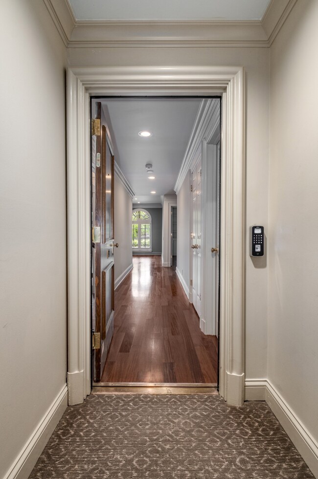 3737 W End Ave unit 101, Nashville, TN 37205 - photo 3