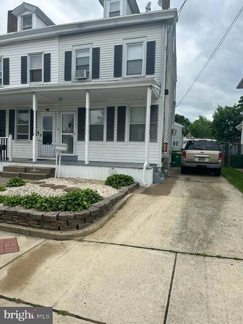 213 E Justis St, Wilmington, DE 19804 - photo 4