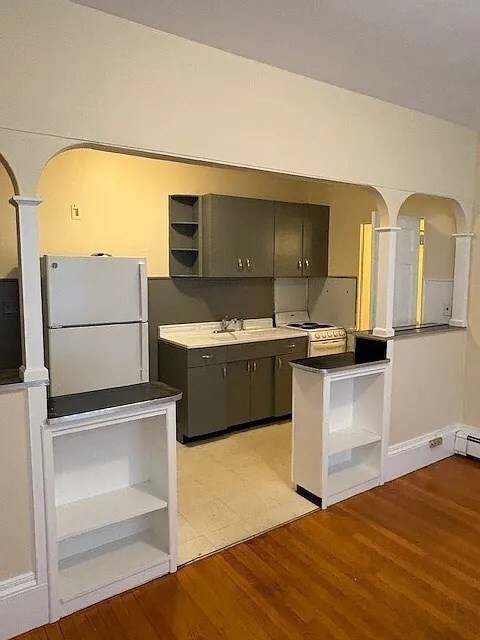 293 Lafayette St unit 7, Salem, MA 01970 - photo 3